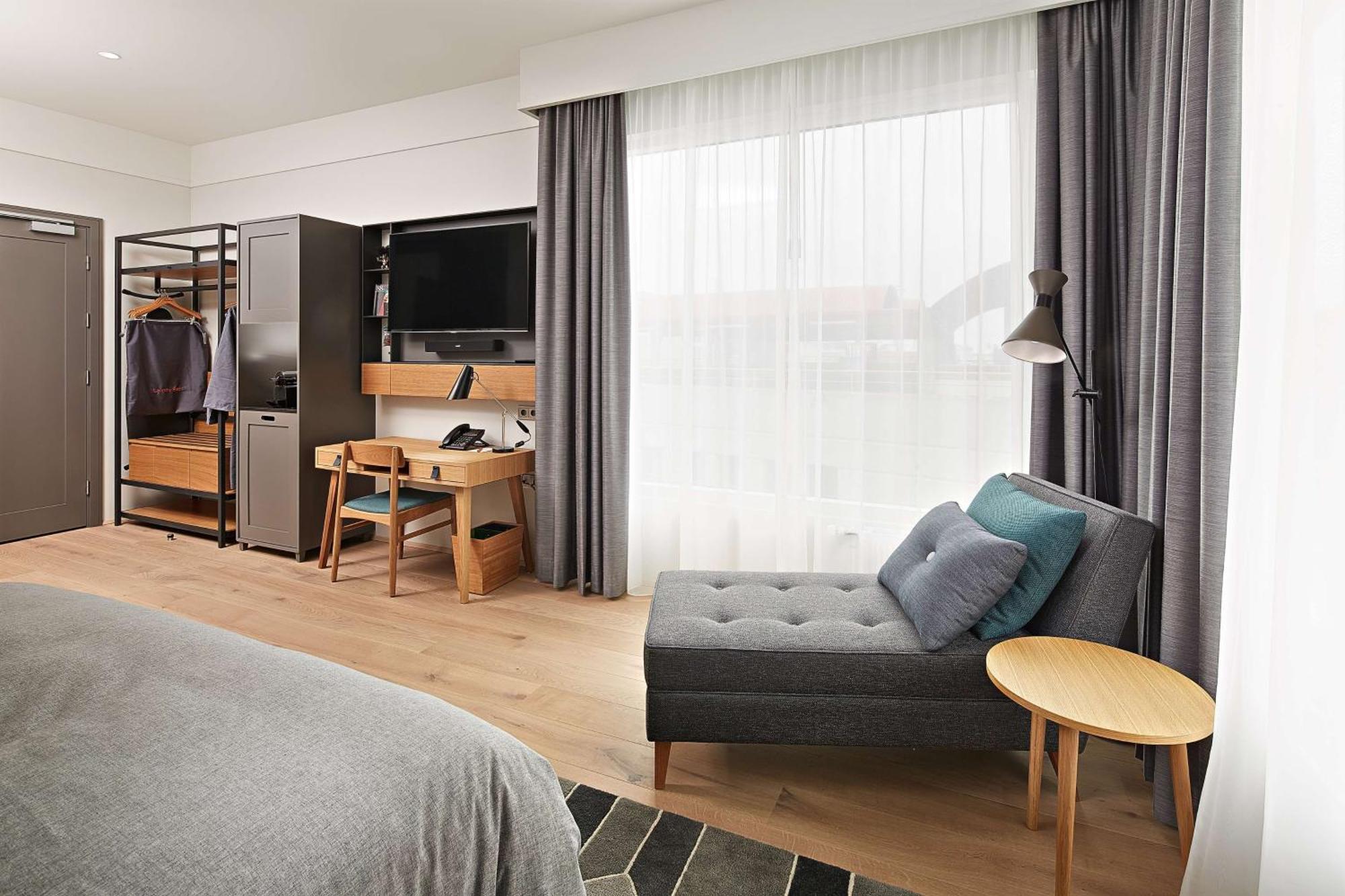 Canopy By Hilton Reykjavik City Centre ภายนอก รูปภาพ